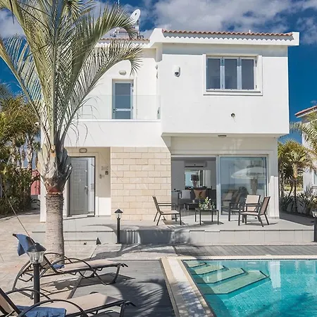 Villa Adaman - Stunning 3 Bedroom Seafront With Pool - Close To The Agia Napa